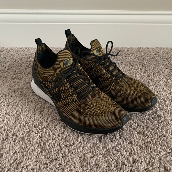 Nike Other - Men’s Nike Air Zoom Flyknit Racer Dessert Moss
